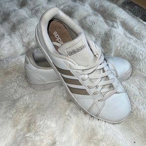 WOMENS ADIDAS